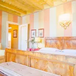 Domus Nova Palace - Italian Homing Pensionat 4*