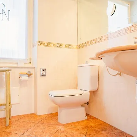 Guest house Domus Nova Palace - Italian Homing Verona