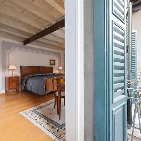 Domus Nova Palace - Italian Homing Maison d'hôtes