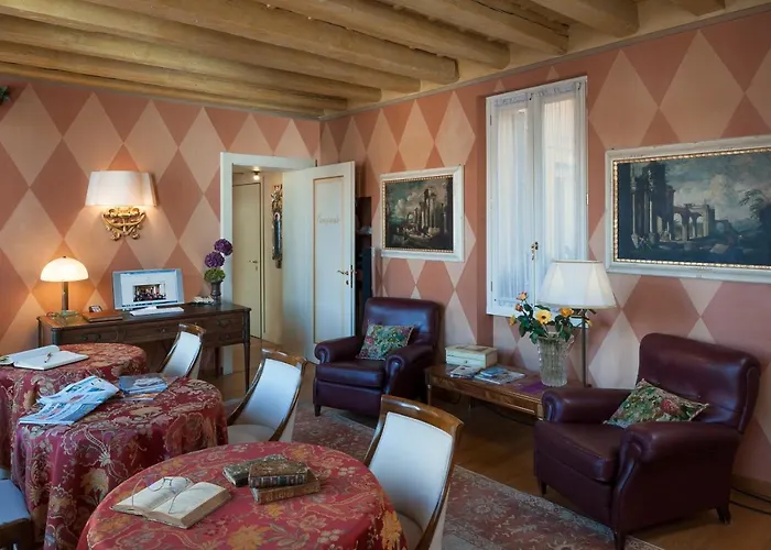 Domus Nova Palace - Italian Homing Penzion Verona