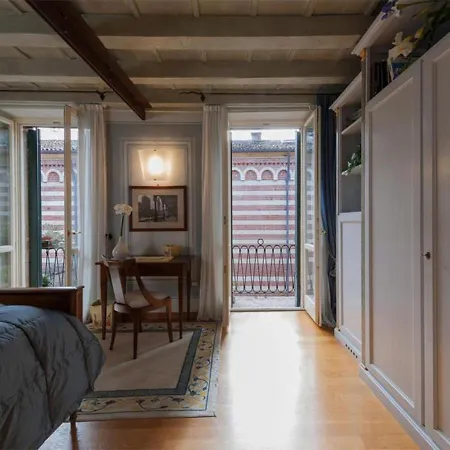 Vendégház Domus Nova Palace - Italian Homing Verona