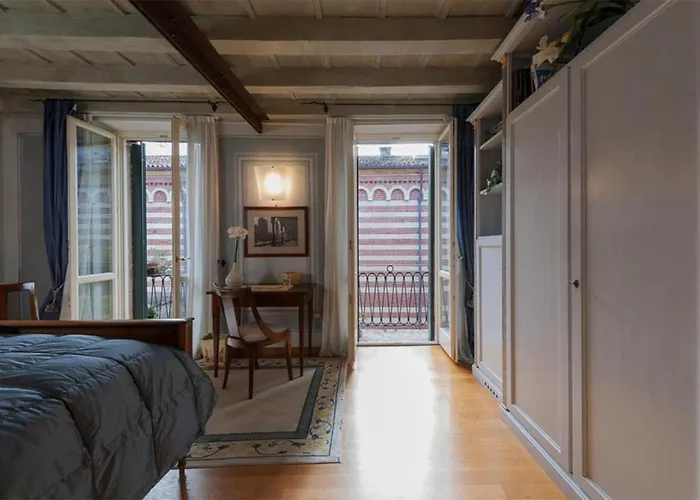 Gasthof Domus Nova Palace - Italian Homing Verona