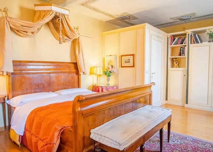 Domus Nova Palace - Italian Homing 4*