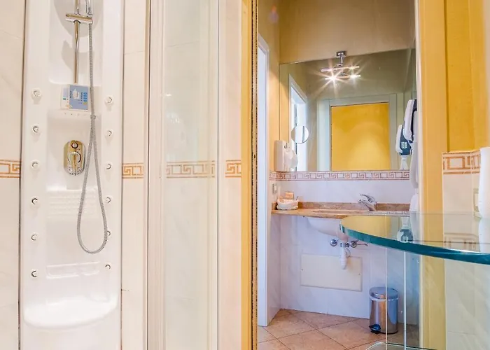 Domus Nova Palace - Italian Homing Gasthof 4*