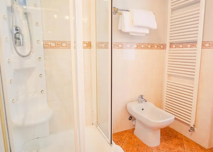 Gasthof Domus Nova Palace - Italian Homing Verona