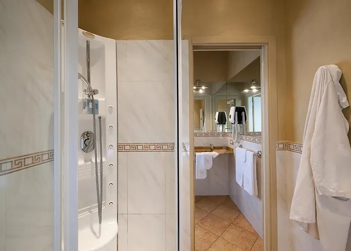 Domus Nova Palace - Italian Homing 4*